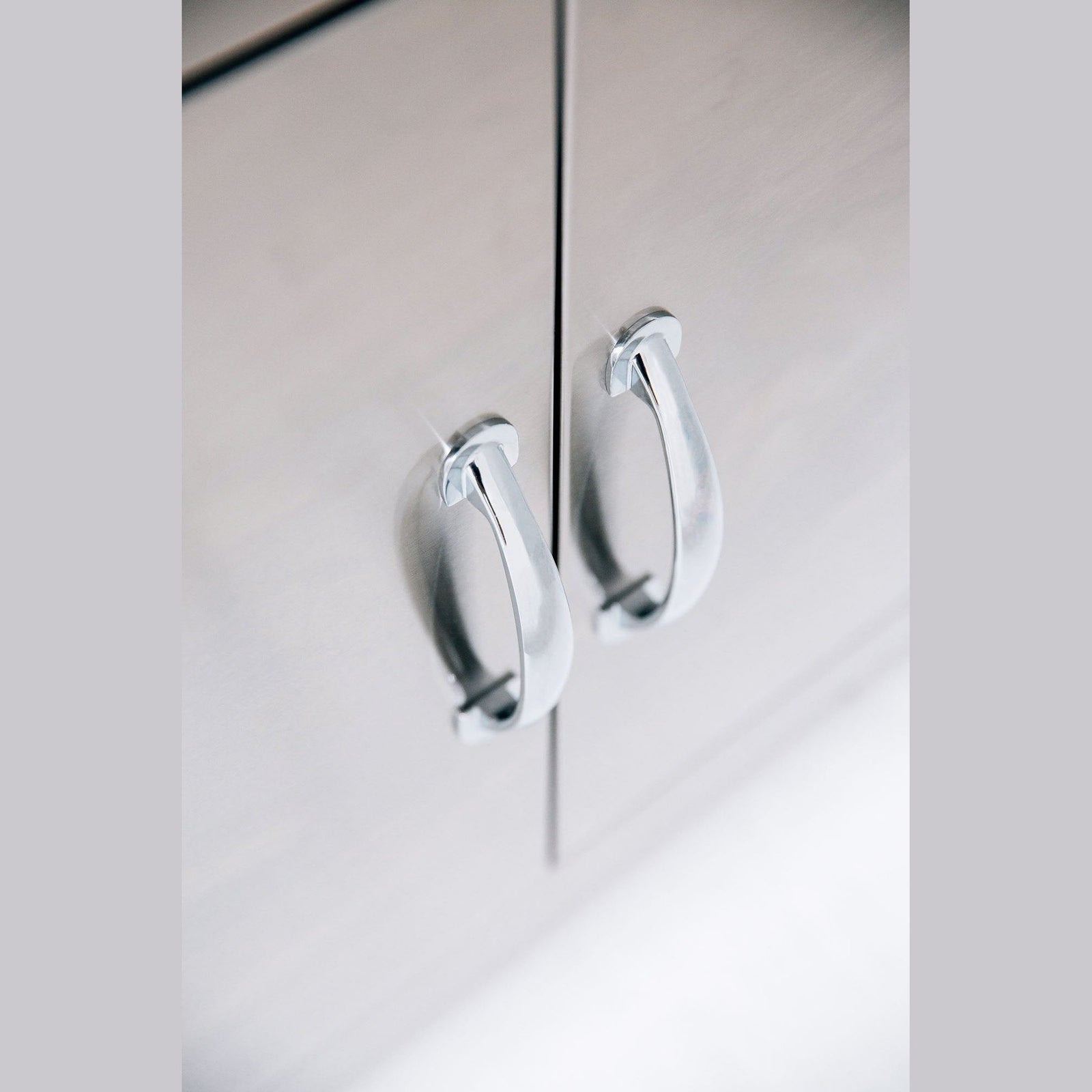 Summerset 15x15 inch Stainless Steel Drop In Sink and Hot and Cold Faucet SSNK-15D - BetterPatio.com
