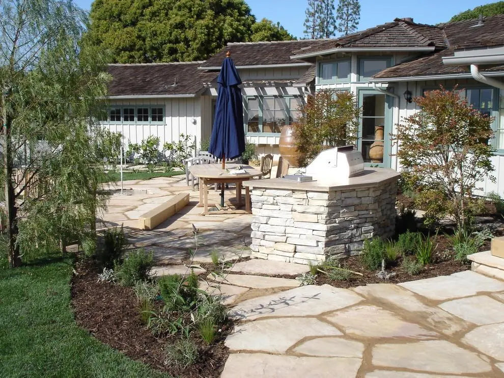 Summerset Alturi 42 ALT42T - Cottage flagstone haven outdoor kitchen setting