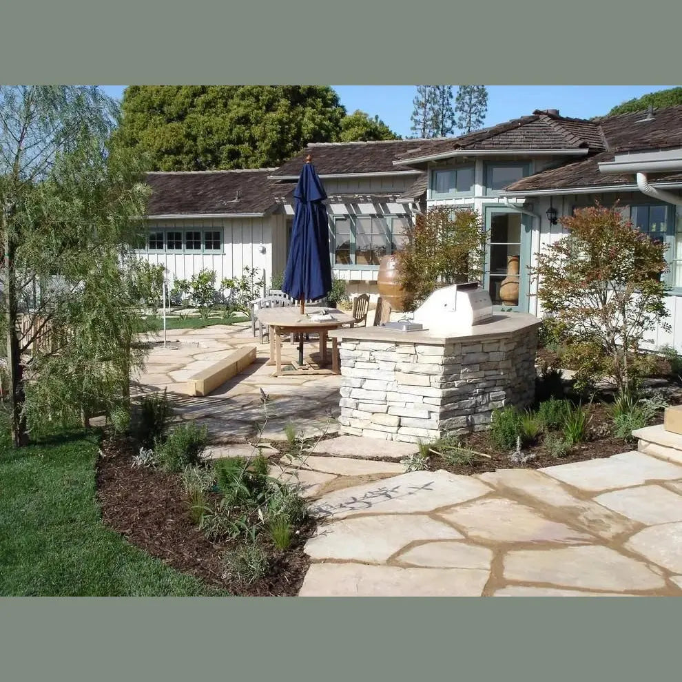 Summerset Alturi 42 ALT42T - Cottage flagstone haven outdoor kitchen setting