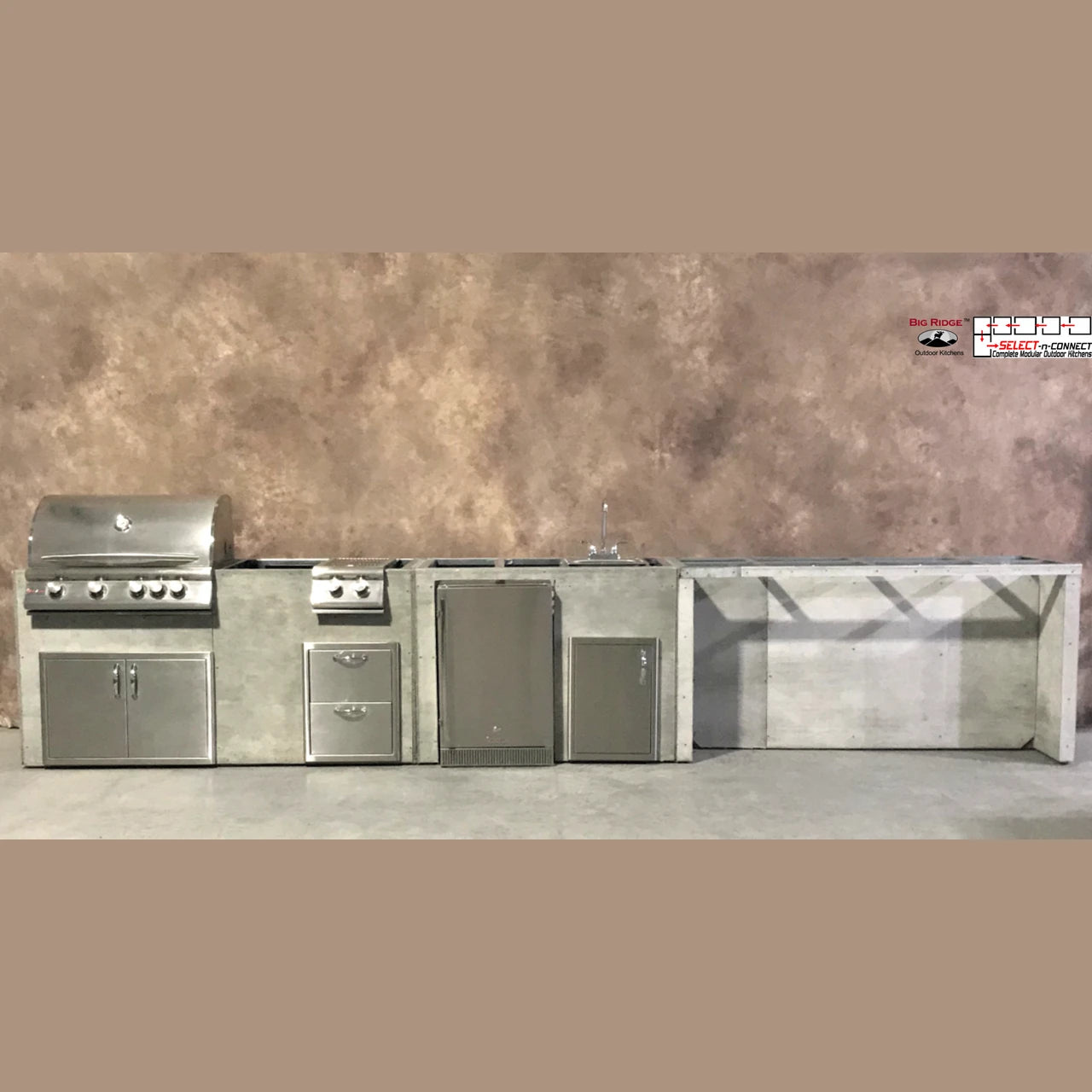 15 Foot DIY Linear Outdoor Kitchen with Blaze Appliances // BetterPatio.com