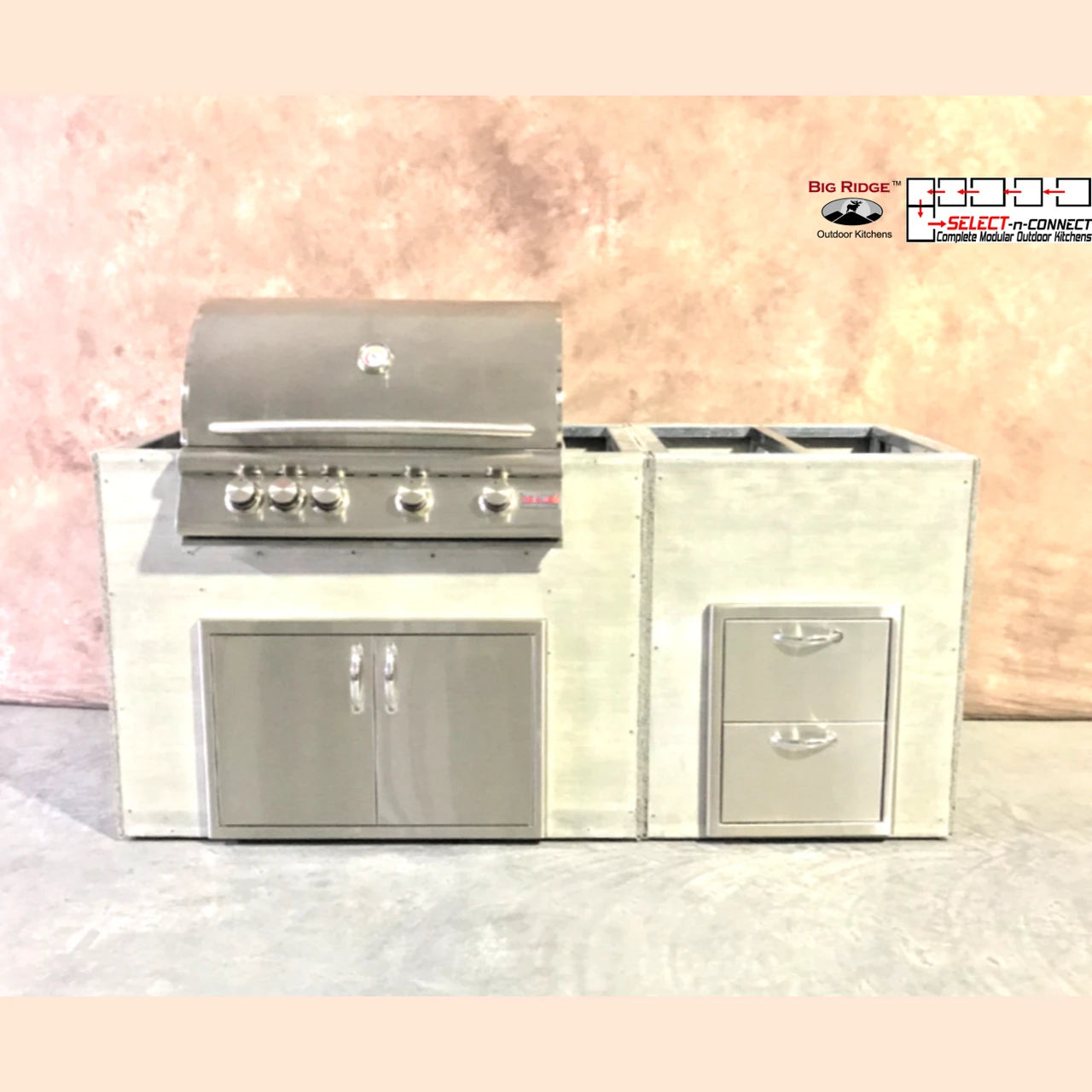 6.5 Foot DIY Linear Outdoor Kitchen with Blaze Appliances // BetterPatio.com
