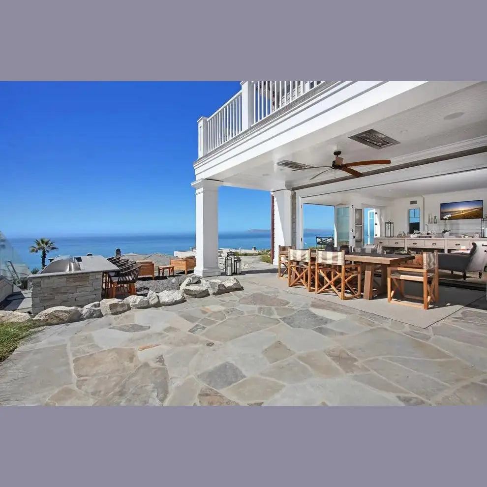 Summerset Alturi 36 ALT36T - Beach front view outdoor kitchen with built-in grill