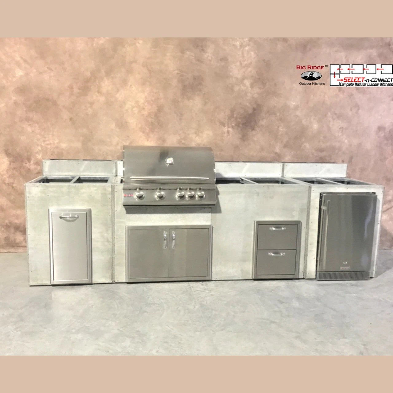 11 Foot DIY Linear Outdoor Kitchen with Blaze Appliances // BetterPatio.com