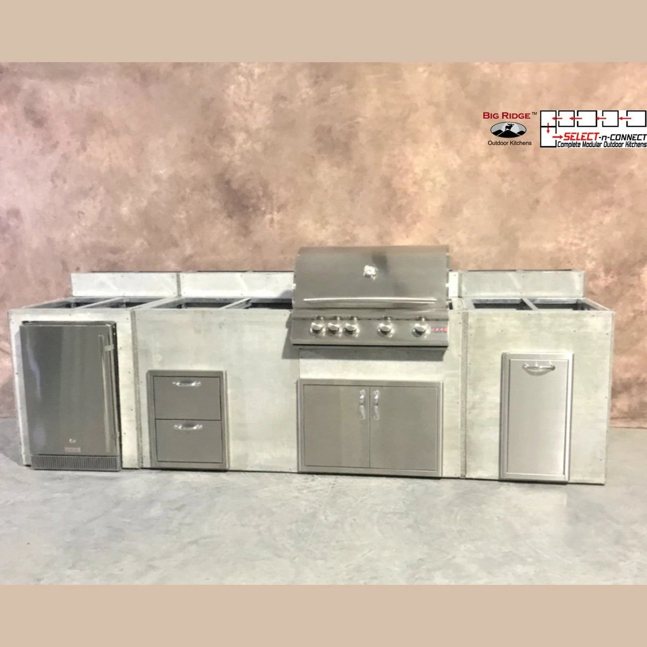 11 Foot DIY Linear Outdoor Kitchen with Blaze Appliances // BetterPatio.com