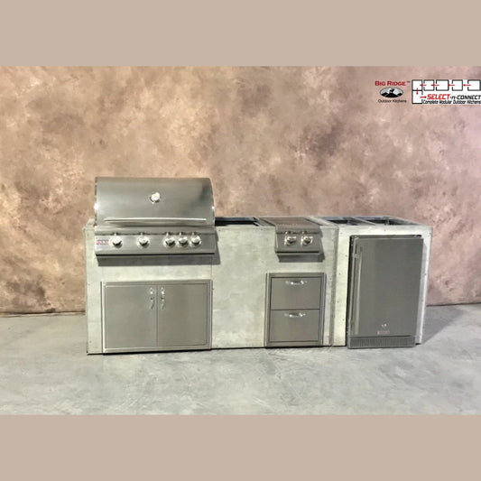8 Foot DIY Outdoor Kitchen with Blaze or Summerset Appliances // BetterPatio.com
