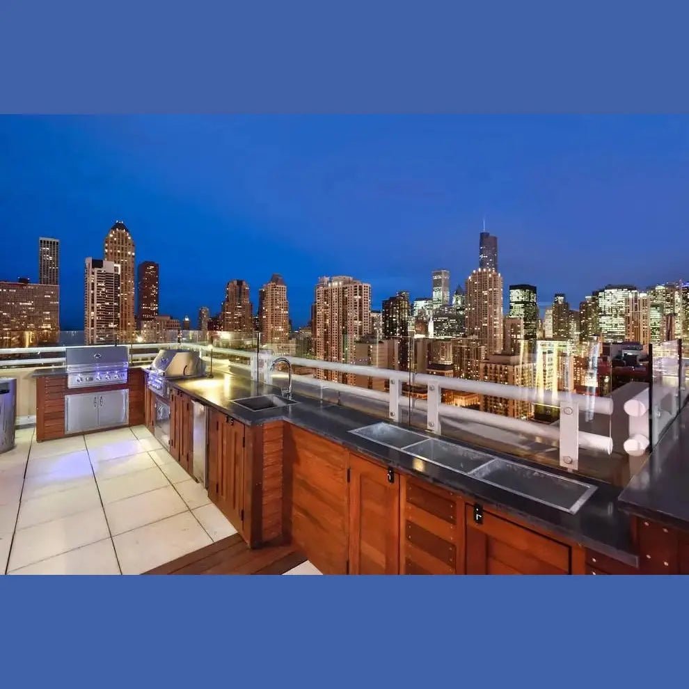 Summerset Alturi 36 ALT36T - Contemporary skyline rooftop outdoor kitchen setup