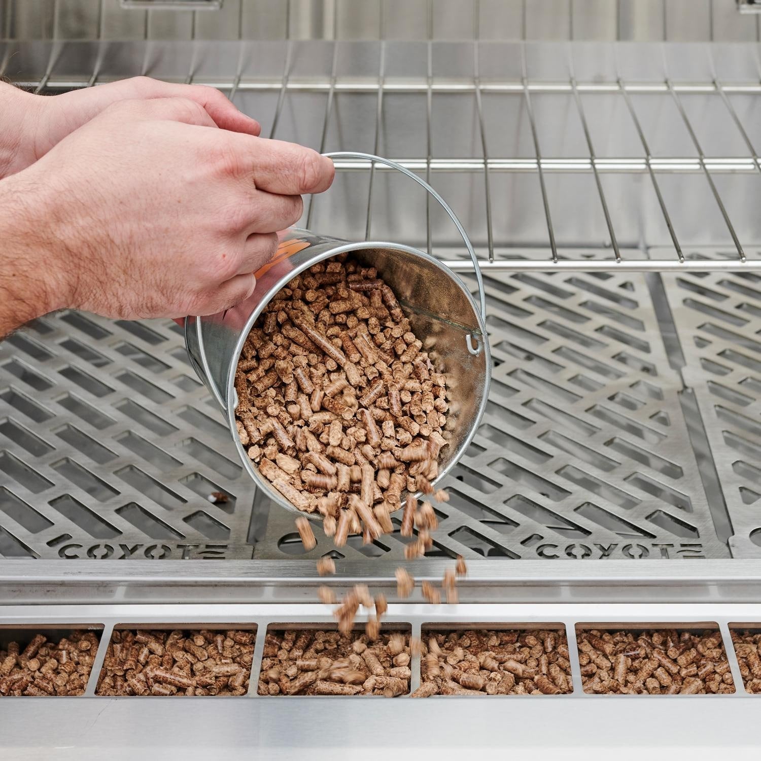 Coyote Outdoor LivingCoyote Outdoor 36 inch Freestanding Pellet Grill with Cart C1P36-FS- BetterPatio.com