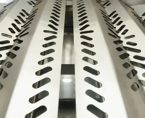 Primo Ceramic Grills X-Large Gas Grill Head PGGXLH - burner detail view slide 5