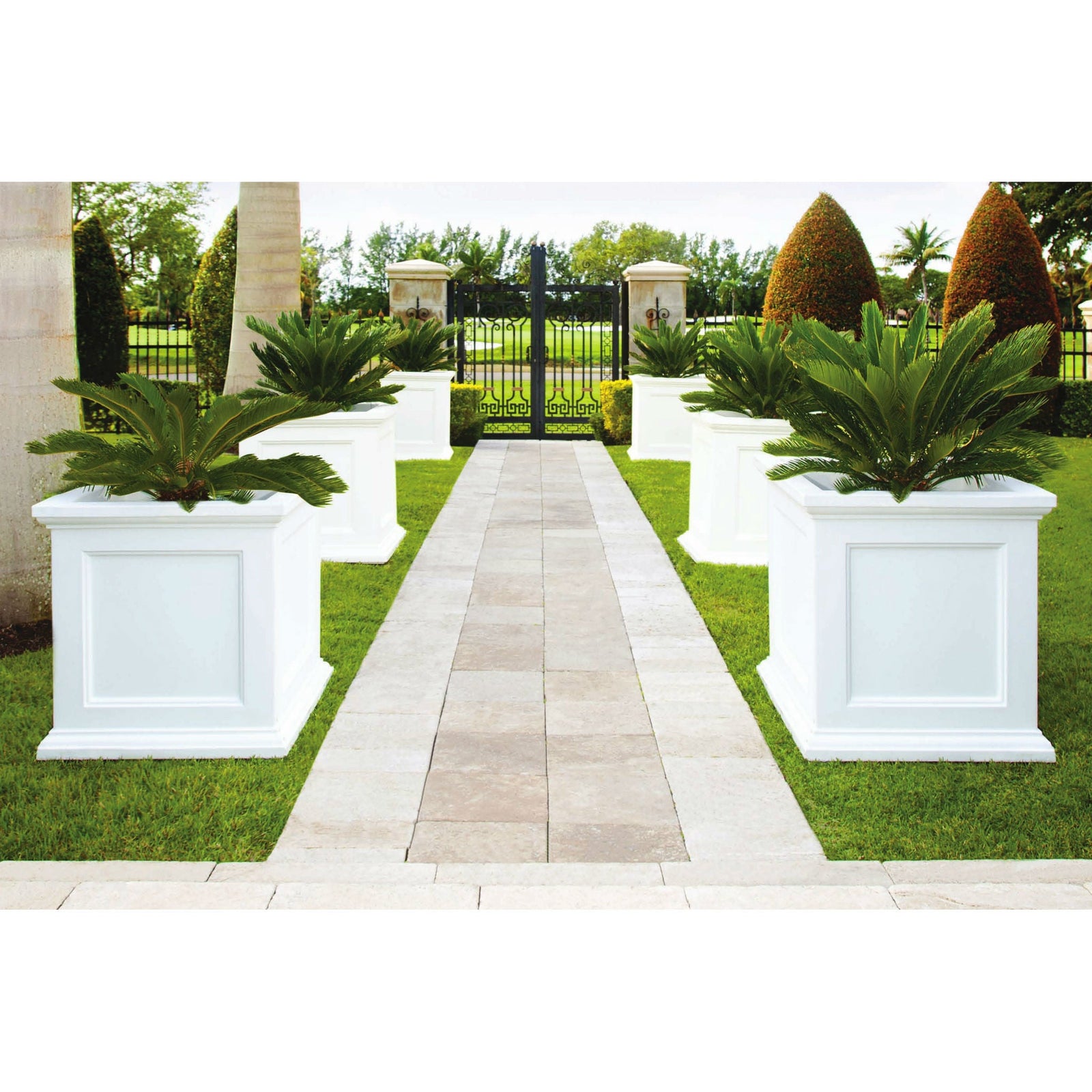 MayneMayne Fairfield 28in Square Planter 8800 8800-B- BetterPatio.com