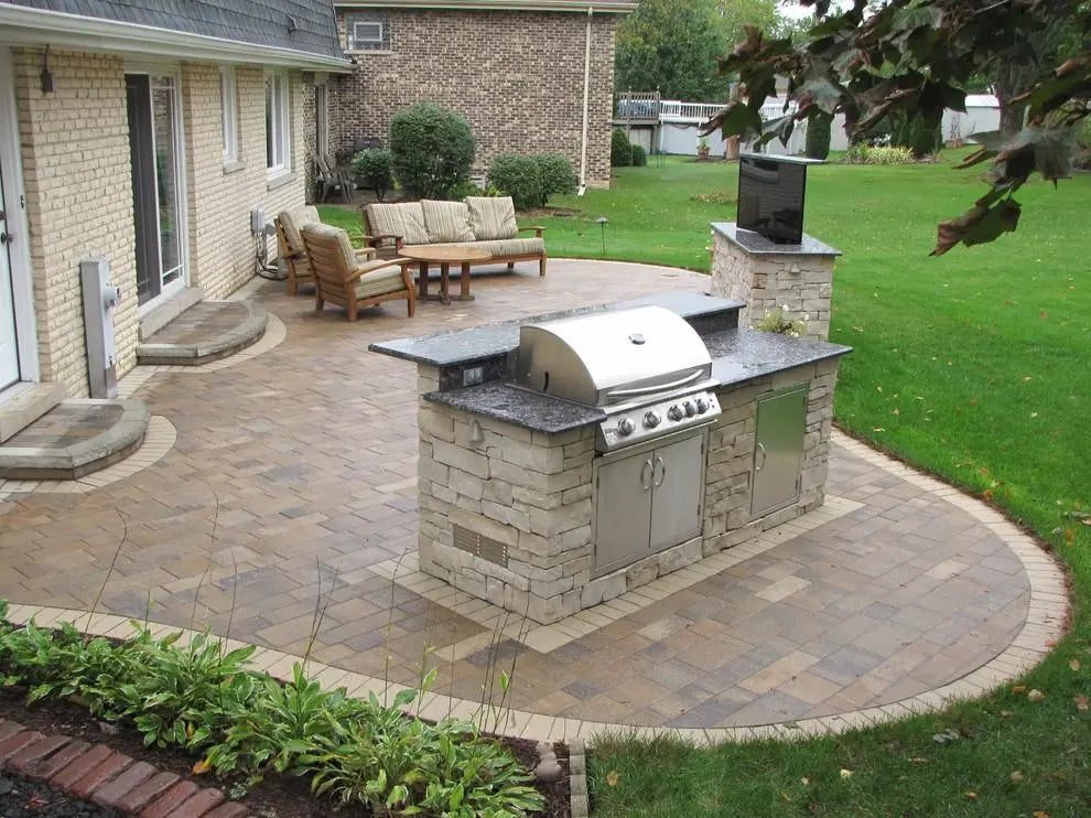 Summerset Alturi 36 ALT36T - Modern granite quartz charming backyard patio kitchen