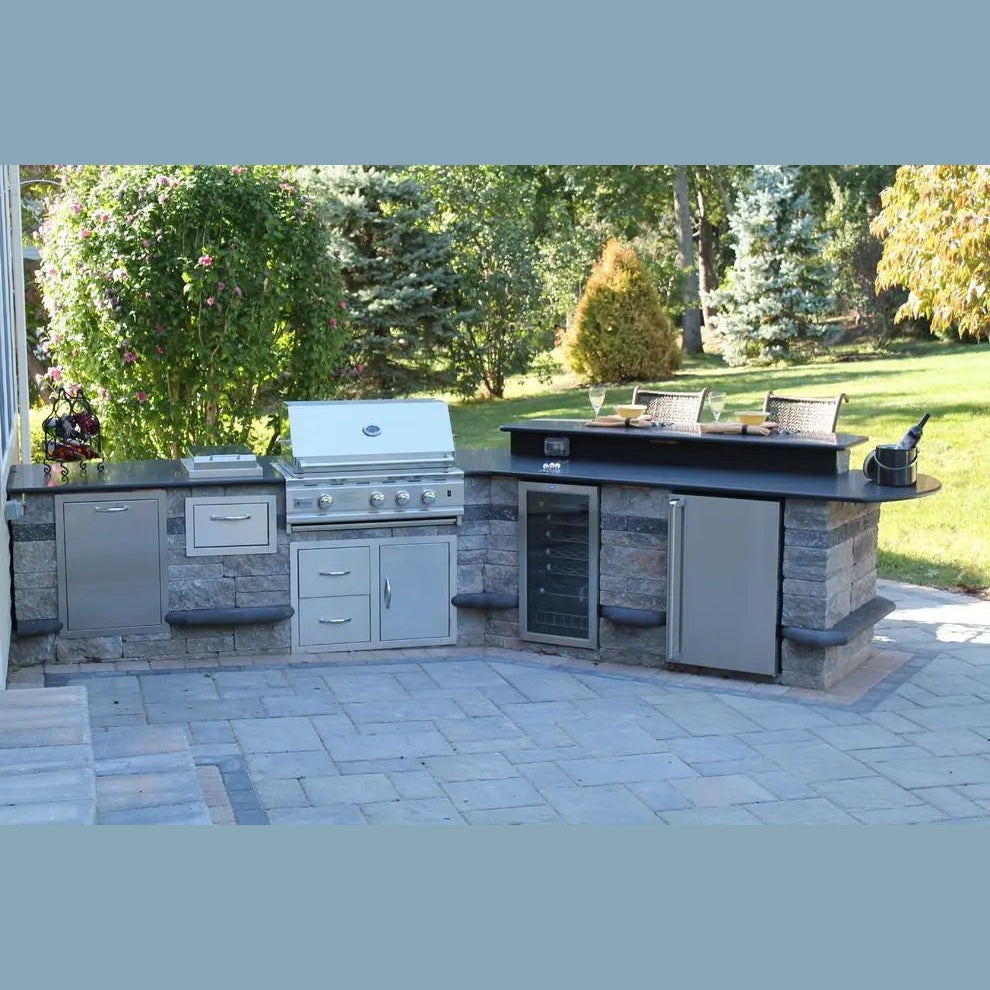 Summerset Alturi 36 ALT36T - Stone black granite outdoor kitchen in plush backyard woods