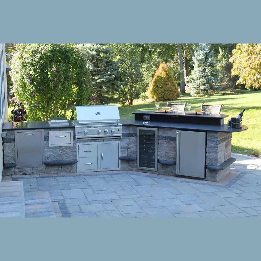 Summerset Alturi 36 ALT36T - Stone black granite outdoor kitchen in plush backyard woods