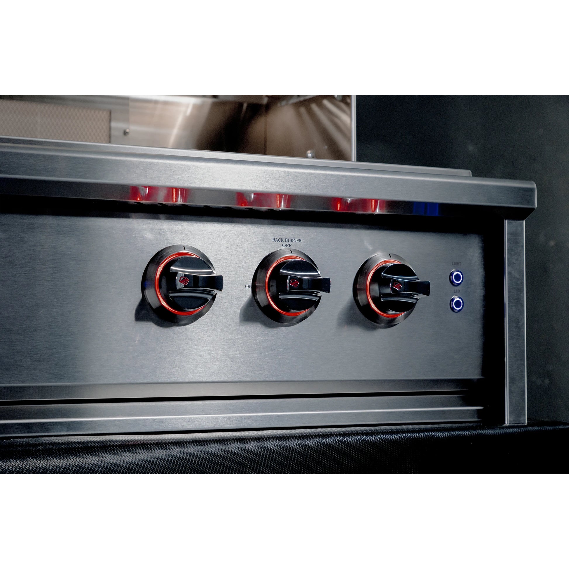 RCS CEG38 Cutlass Elite Grill // BetterPatio.com
