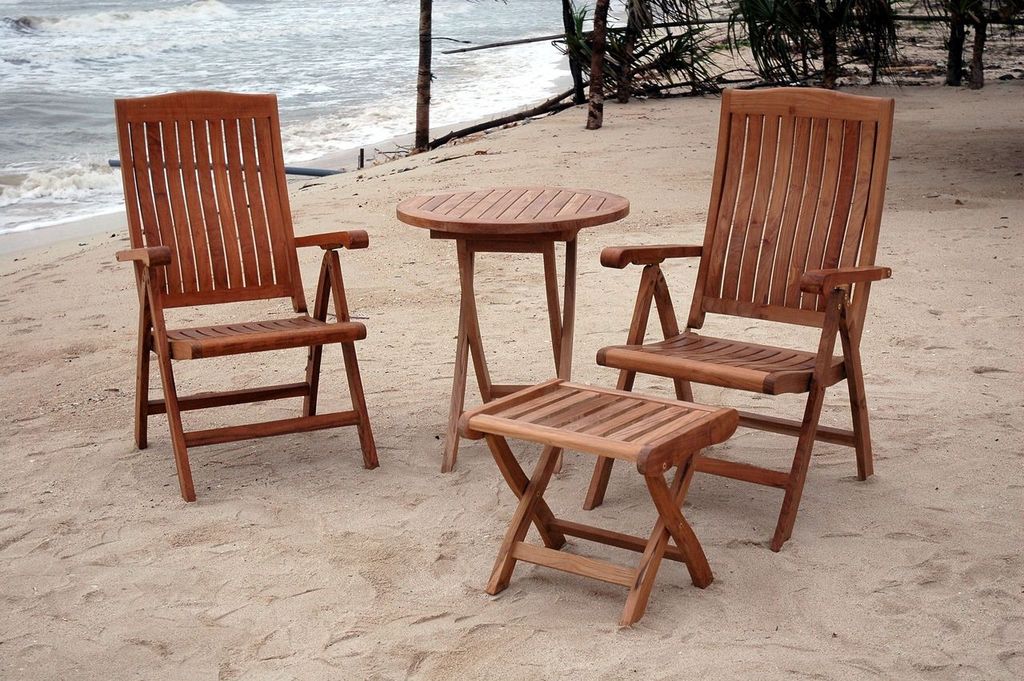 Bahama Katana 4-Pc Teak Recliner &amp; Folding Table Set with Ottoman | BetterPatio // BetterPatio.com