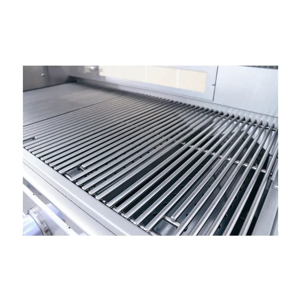 RCS 38 Inch Cutlass Pro Grill RC38BL - installed in outdoor kitchen island