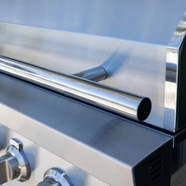 Summerset Sizzler Pro 32-Inch 4-Burner Built-In Gas Grill with Infrared Back Burner