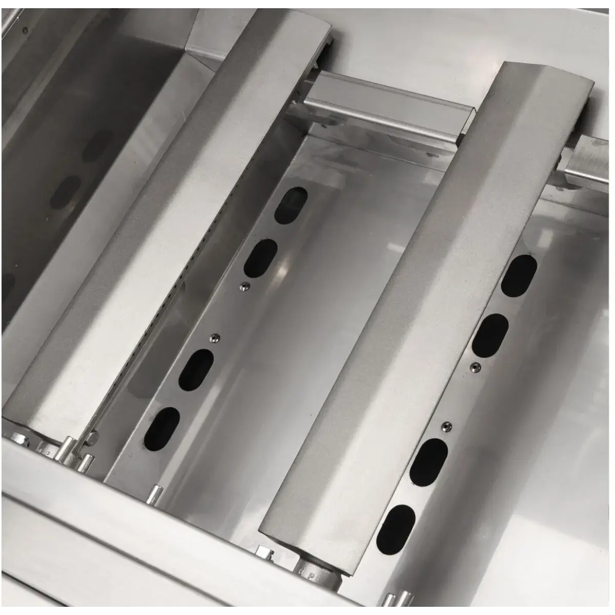 Coyote C-Series 34 Inch Built-In Grill C3C34 - overhead view of cooking surface and burner layout