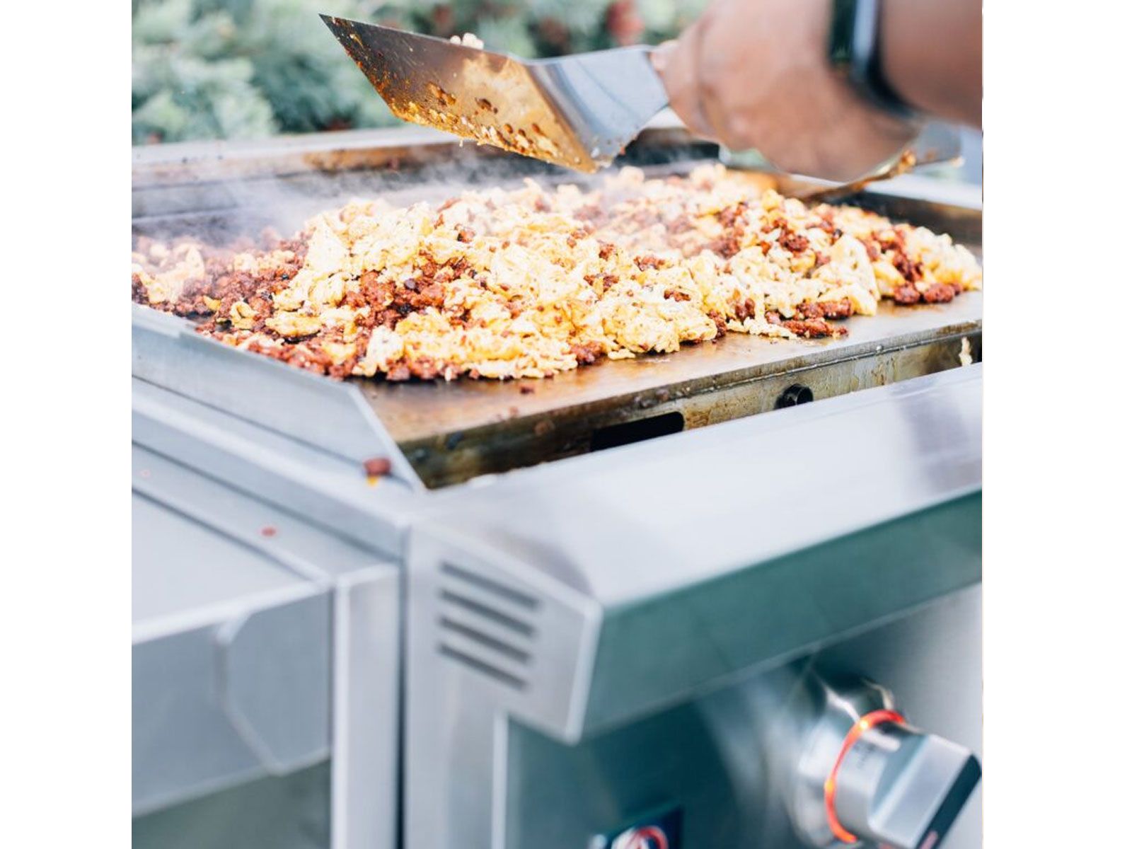 Summerset Pro Series 30-Inch Built-In Stainless Steel Gas Griddle – Dual 18,000 BTU U-Tube Burners