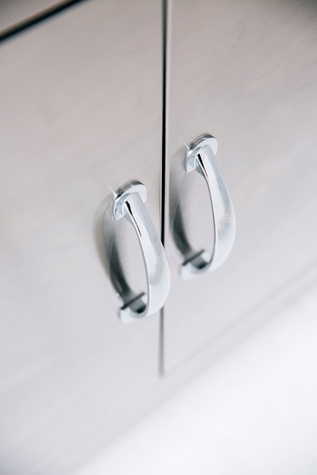 Summerset 15x15 inch Stainless Steel Drop In Sink and Hot and Cold Faucet SSNK-15D - BetterPatio.com