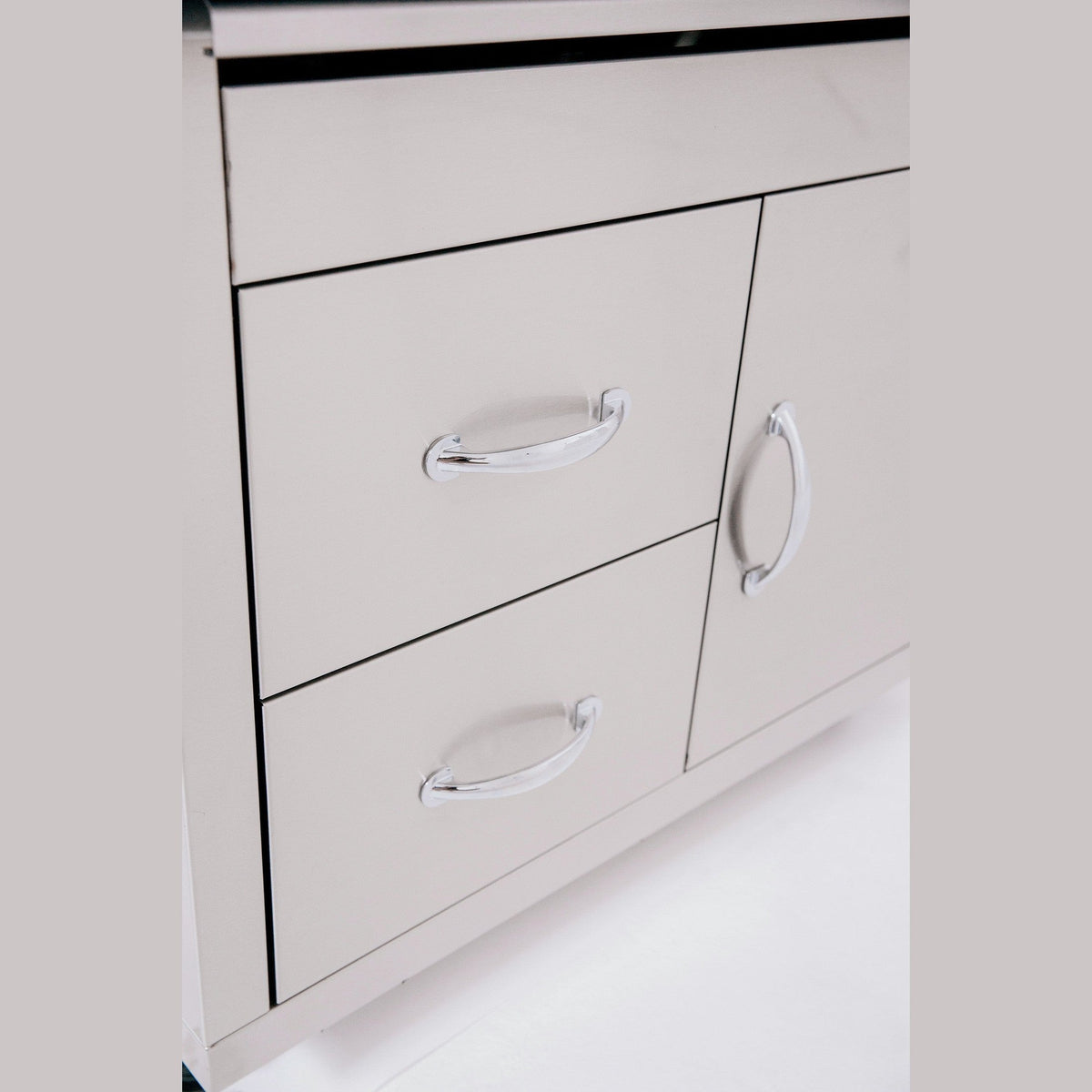 Summerset 15x15 inch Stainless Steel Drop In Sink and Hot and Cold Faucet SSNK-15D - BetterPatio.com