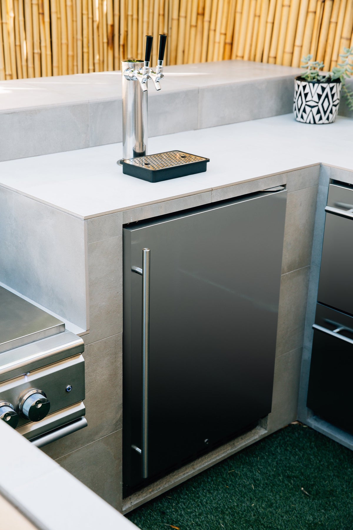 Summerset 15x15 inch Stainless Steel Drop In Sink and Hot and Cold Faucet SSNK-15D - BetterPatio.com