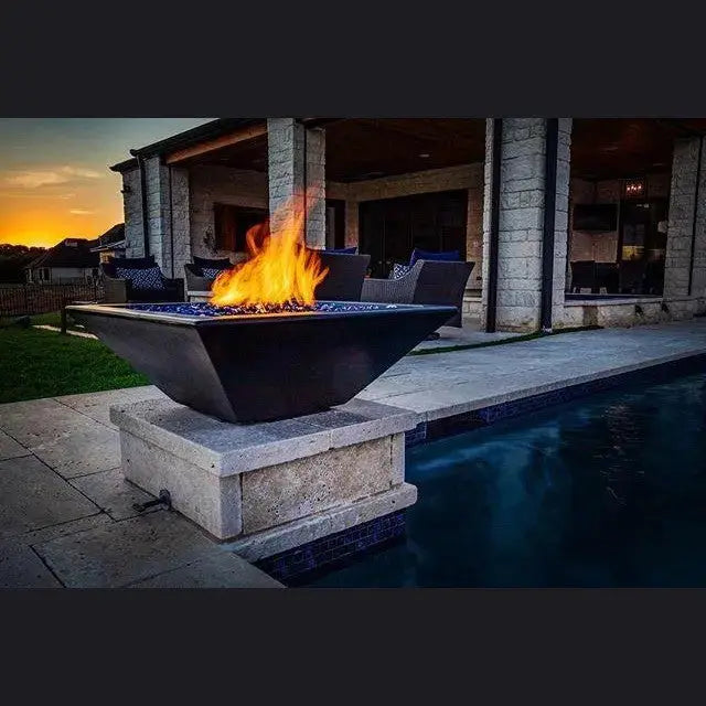 The Outdoor Plus 30