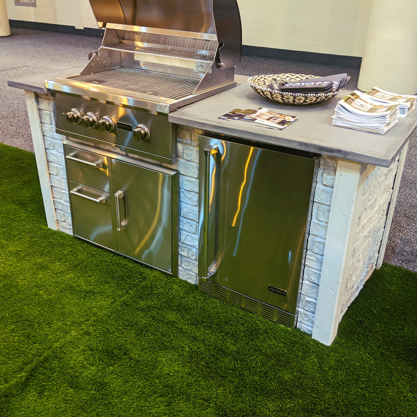 RTA Outdoor Living L-Shaped Outdoor Kitchen Island with Coyote 30 Inch S-Series Grill, Fridge and Bar Center - BetterPatio.com