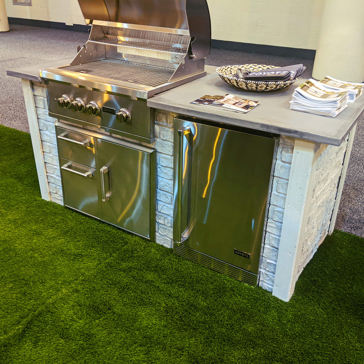 RTA Outdoor Living L-Shaped Outdoor Kitchen Island with Coyote 30 Inch S-Series Grill, Fridge and Bar Center - BetterPatio.com