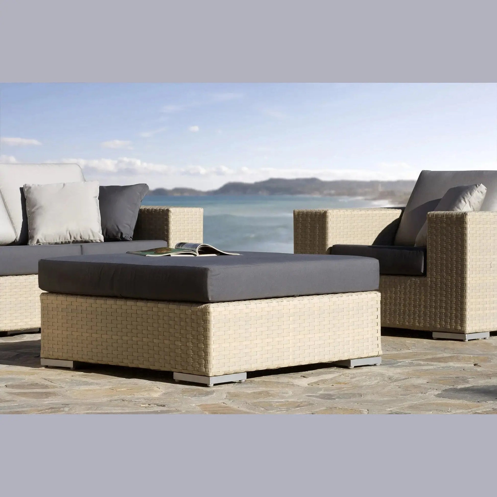 Rubix Ottoman with Cushion | Hospitality Rattan Patio