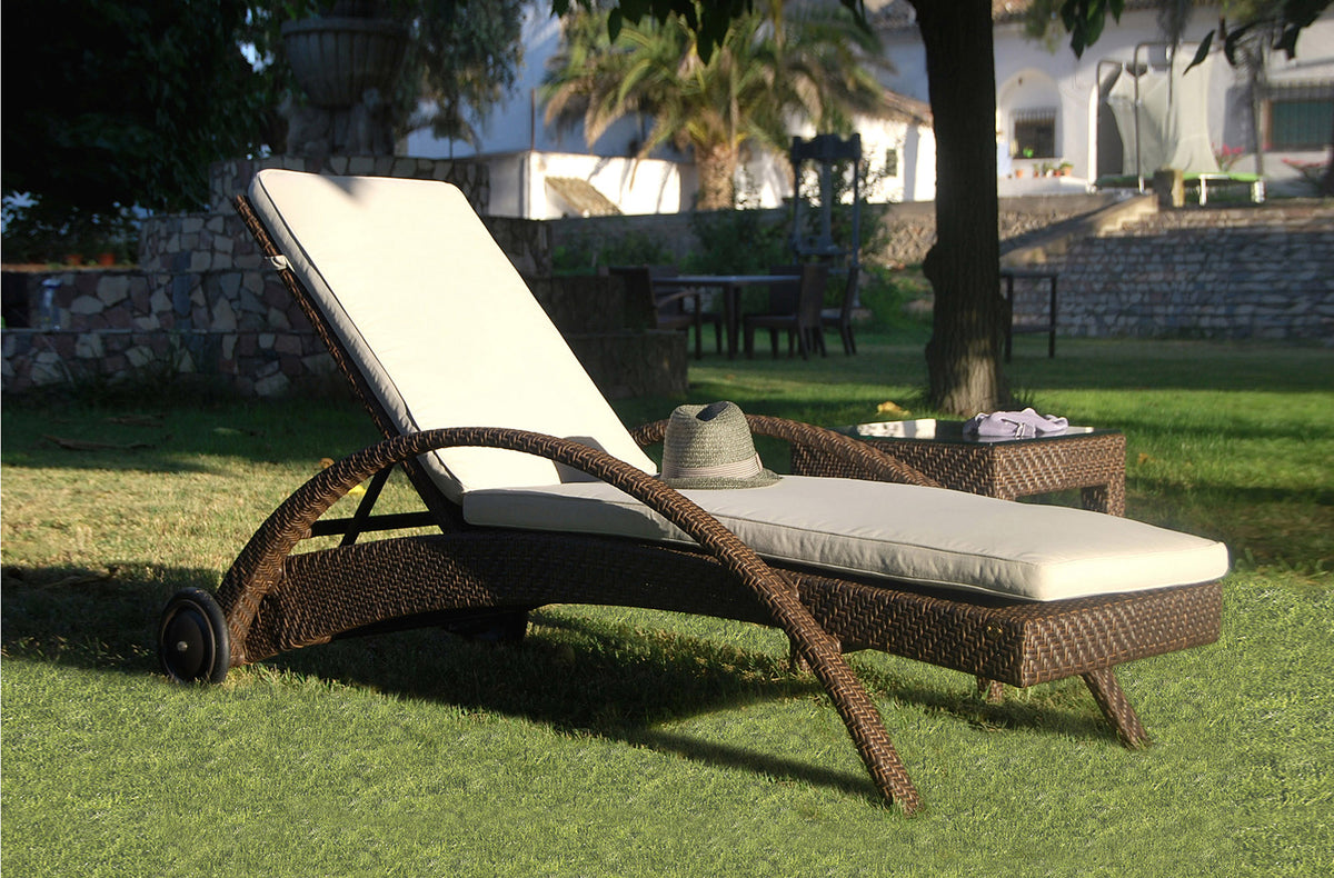 Soho Chaise Lounge with Cushion | Hospitality Rattan Patio