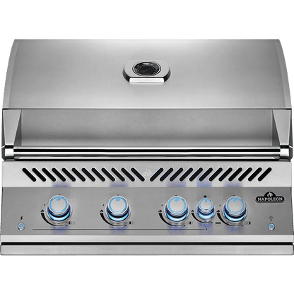 Napoleon Built-In 700 Series BIG32RB - full grill head straight closed lit knobs view