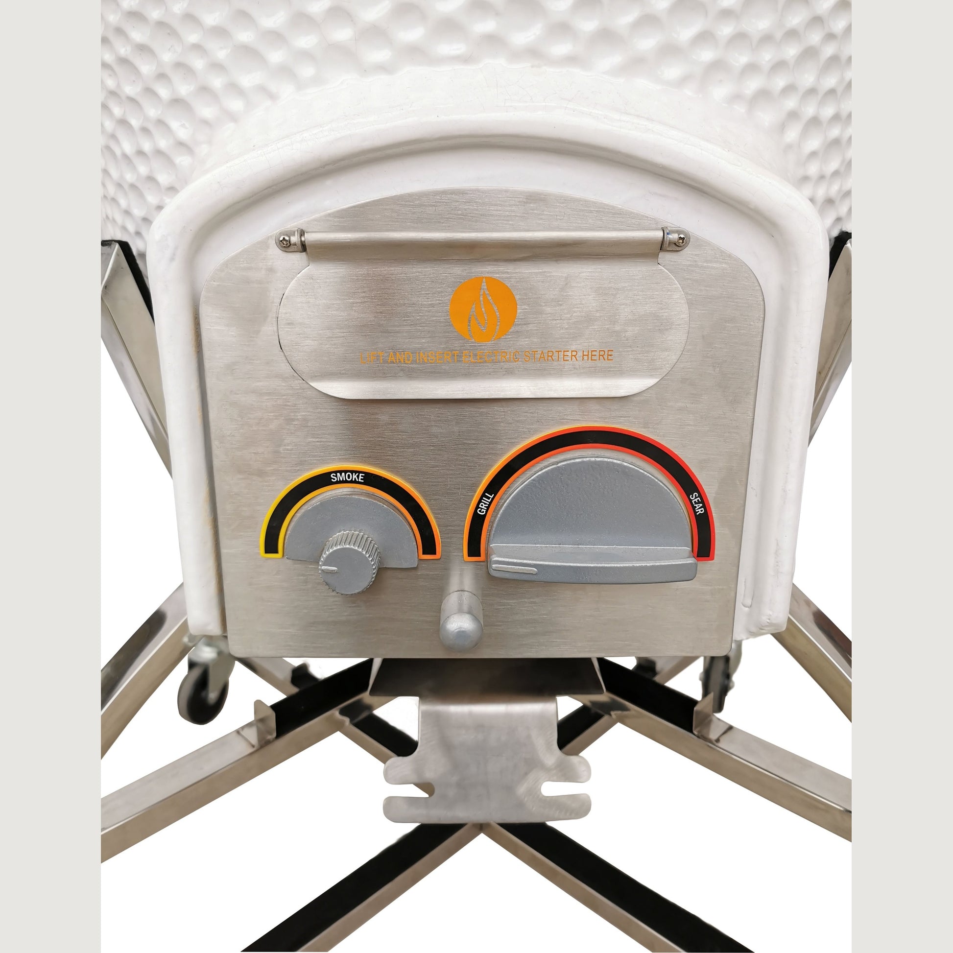 Icon XD702 Maxis Kamado Grill White CGXD702W - lifestyle outdoor use image 10