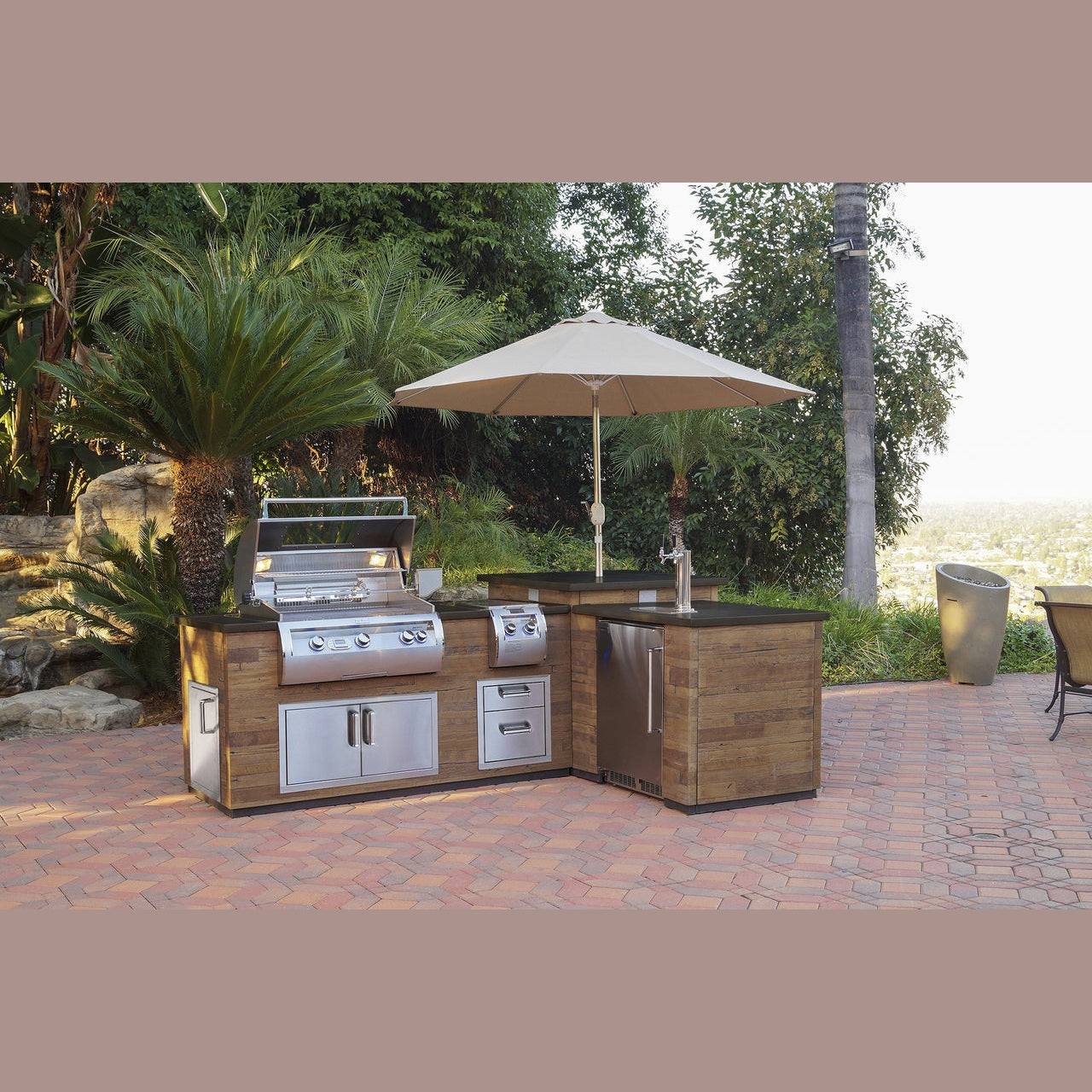 Fire Magic French Oak “L” BBQ Island w/ E660i Echelon Grill (DL660-FOK-116BA) - BetterPatio.com