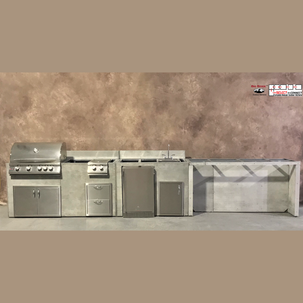 15 Foot DIY Linear Outdoor Kitchen with Blaze Appliances // BetterPatio.com
