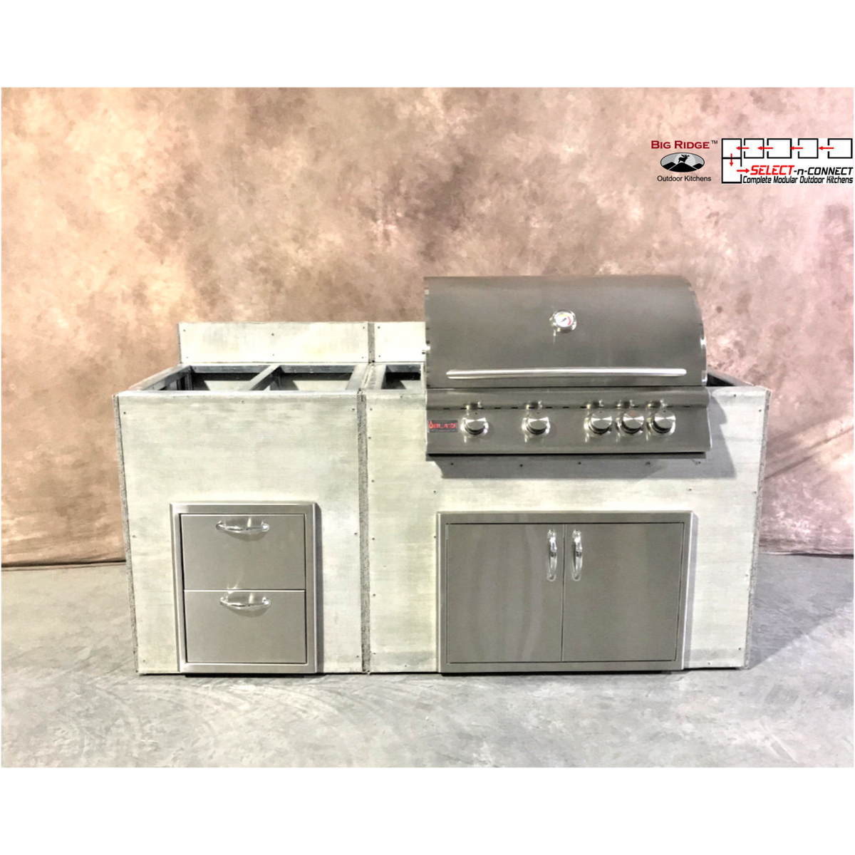 6.5 Foot DIY Linear Outdoor Kitchen with Blaze Appliances // BetterPatio.com