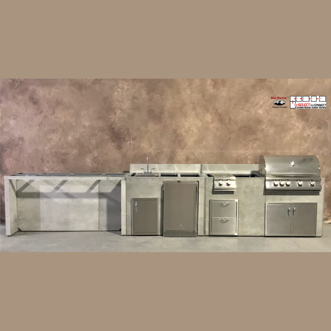 15 Foot DIY Linear Outdoor Kitchen with Blaze Appliances // BetterPatio.com