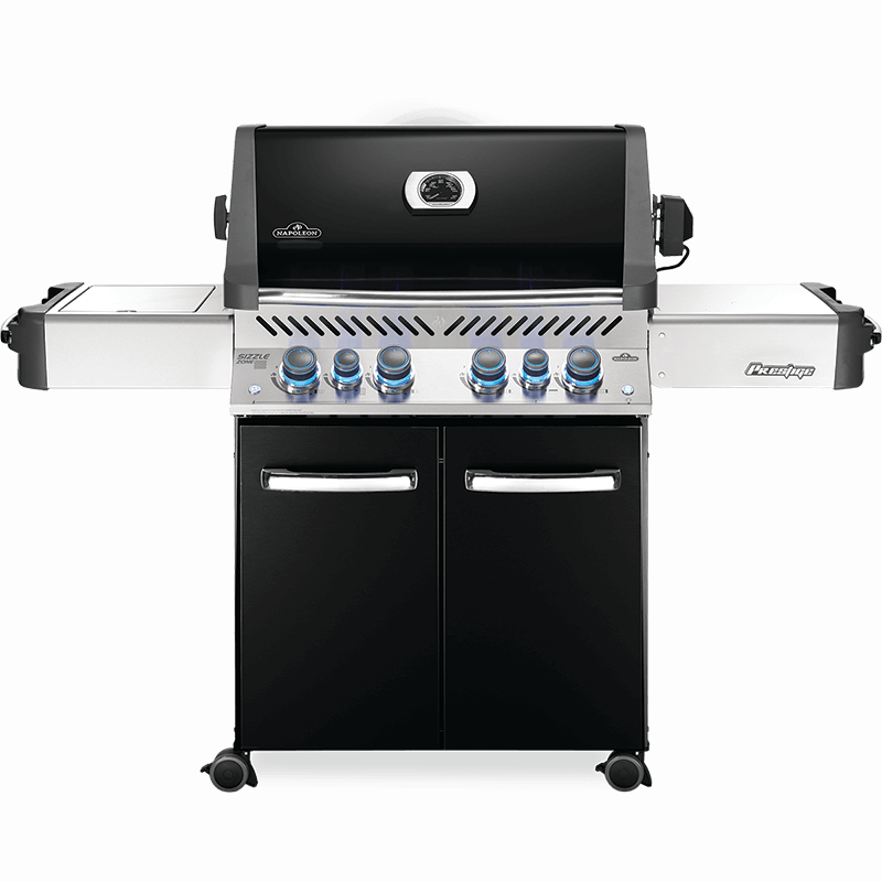 Napoleon Prestige 500 RSIB - Full grill view, black finish, knobs on