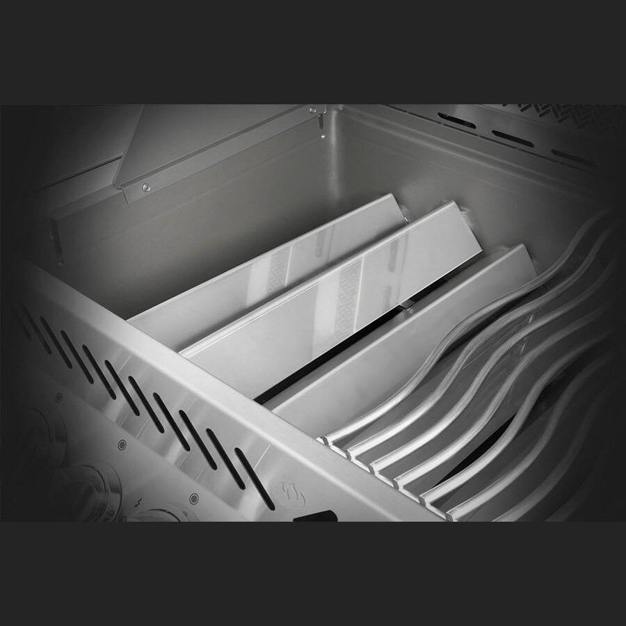 Napoleon Prestige 665 - Dual stainless steel sear plates detail