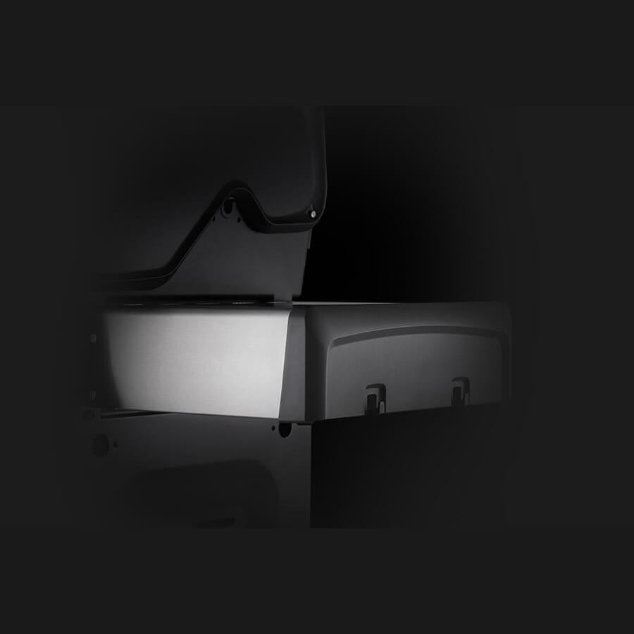 Napoleon ROGUE 425 Gas Grill - Folding side shelves black powder coat and stainless