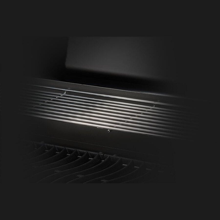 Napoleon ROGUE 425 Gas Grill - Large chrome-plated warming rack detail