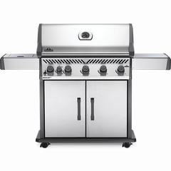 Napoleon ROGUE® XT 625 SIB with Infrared Side Burner and Smoker Box
