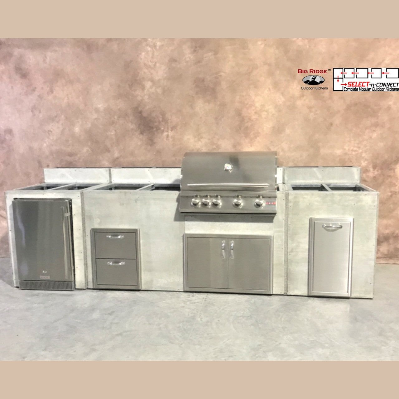 11 Foot DIY Linear Outdoor Kitchen with Blaze Appliances // BetterPatio.com