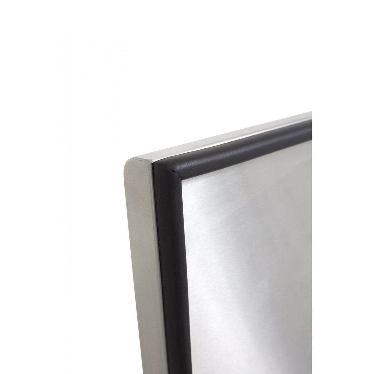 BlazeBlaze 22-Inch Ice Bin Cooler / Wine Chiller BLZ-ICEB-WH- BetterPatio.com