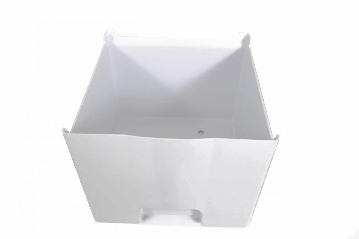 BlazeBlaze 50 LB. 15-Inch Outdoor Ice Maker with Gravity Drain BLZ-ICEMKR-50GR- BetterPatio.com