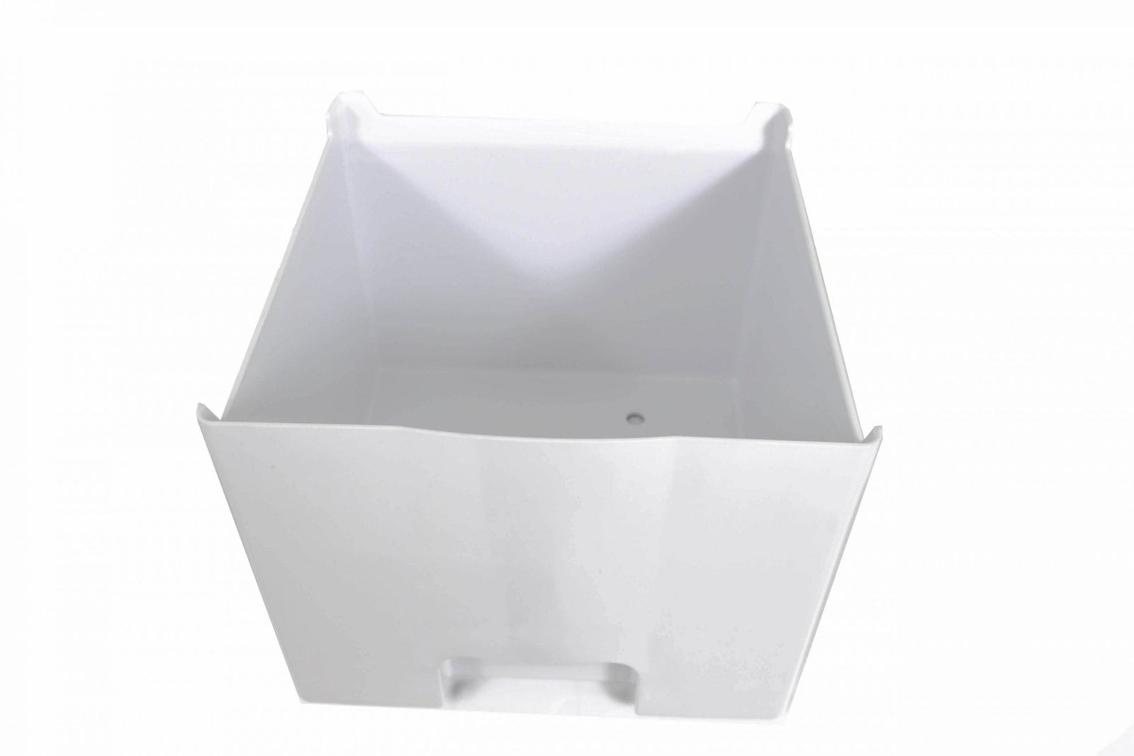 BlazeBlaze 50 LB. 15-Inch Outdoor Ice Maker with Gravity Drain BLZ-ICEMKR-50GR- BetterPatio.com