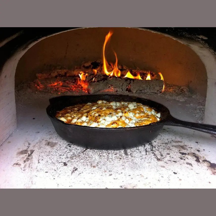 Chicago Brick OvenChicago Brick Oven 750 Hybrid Gas and Wood Dual Fuel Residential Countertop Pizza Oven CBO-O-CT-750-HYB-NG-CV-R-3K-SKT- BetterPatio.com