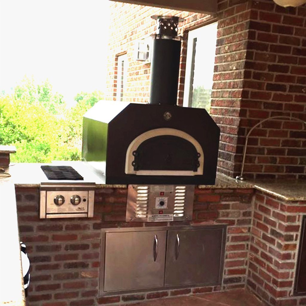 Chicago Brick OvenChicago Brick Oven 750 Hybrid Gas and Wood Dual Fuel Residential Countertop Pizza Oven CBO-O-CT-750-HYB-NG-CV-R-3K-SKT- BetterPatio.com