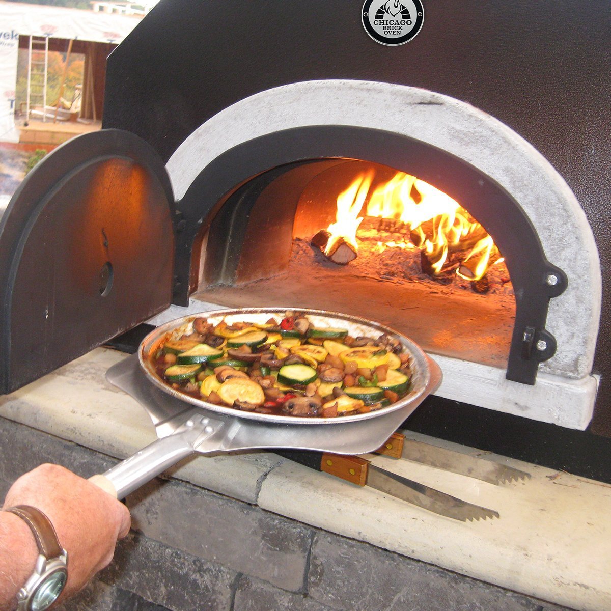 Chicago Brick OvenChicago Brick Oven CBO 750 Countertop Wood Fired Pizza Oven CBO-O-CT-750-CV- BetterPatio.com