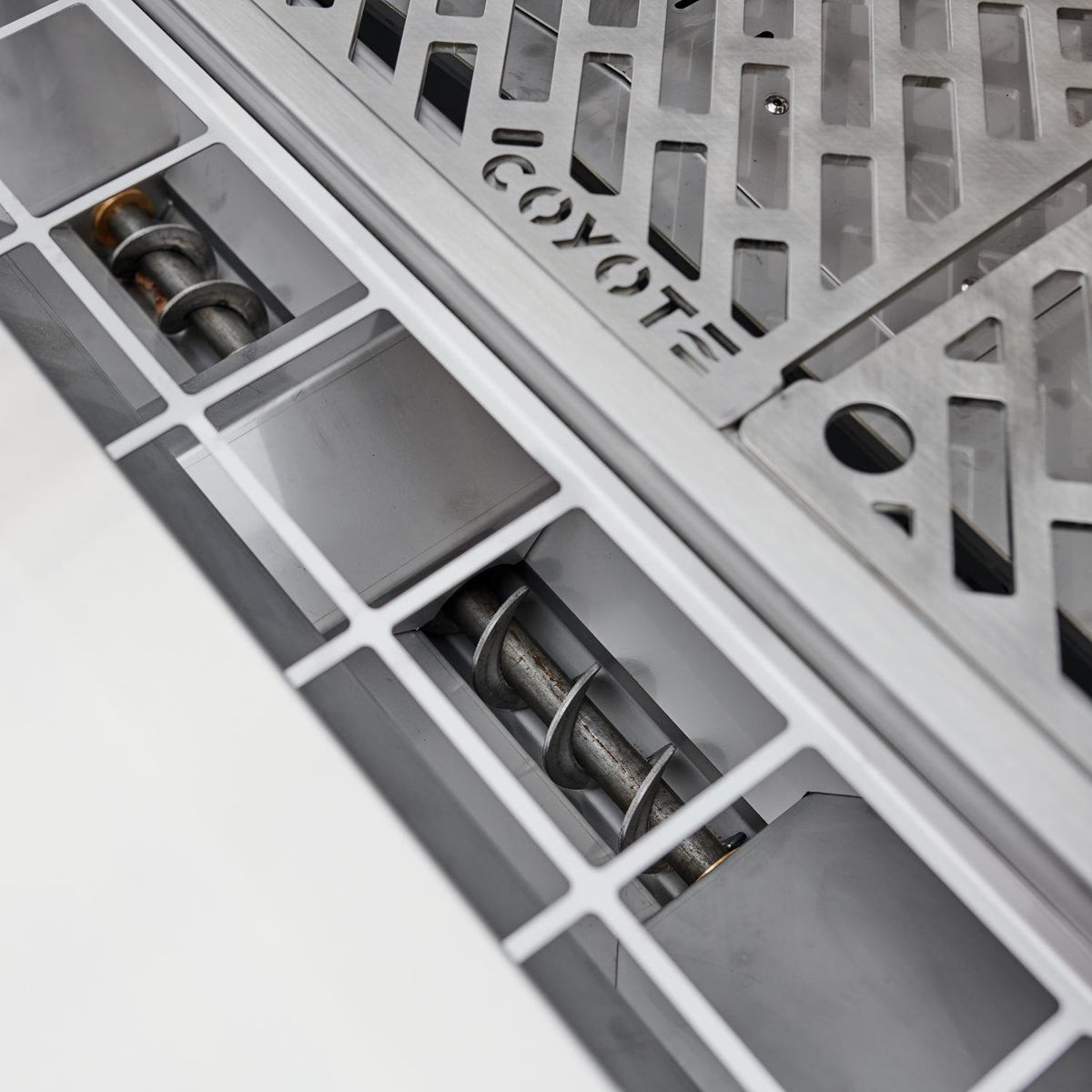 Coyote Outdoor LivingCoyote Outdoor 28 inch Pellet Grill, Built In or Freestanding C1P28- BetterPatio.com