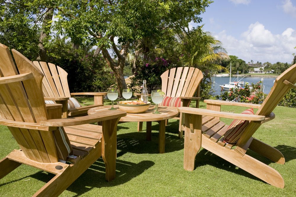 Douglas NanceDouglas Nance Classic 40” Round Conversation Table DN5240 DN-5240- BetterPatio.com